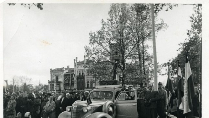 “Latvijas kino pamatlicēji” – izstāde un filmu seanss