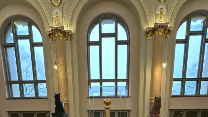 balva muzeja zālē