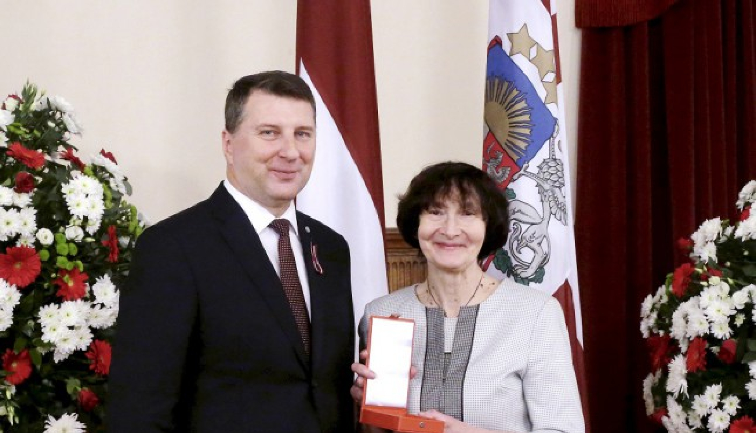 Rīgas Kino muzeja krājuma galvenajai glabātājai – valsts apbalvojums