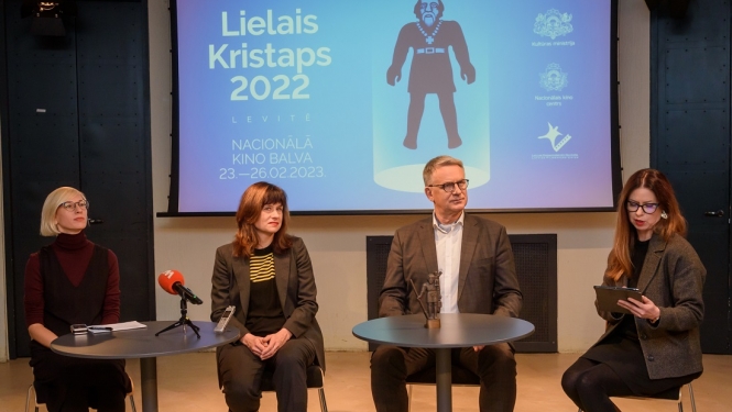 preses konferences dalībnieki
