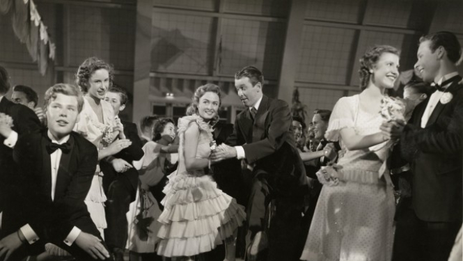 “Splendid Palace” 93. dzimšanas dienā – Frenka Kapras Ziemassvētku klasika