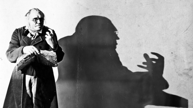 Vācu kino ekspresionisms ar Nosferatu un Kaligari