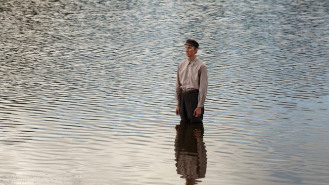 Viestura Kairiša spēlfilmai “Pilsēta pie upes” – starptautiskā pirmizrāde Tallinā