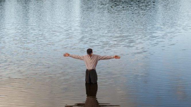 Jaunāko latviešu spēlfilmu “Piļsāta pi upis” var skatīties internetā