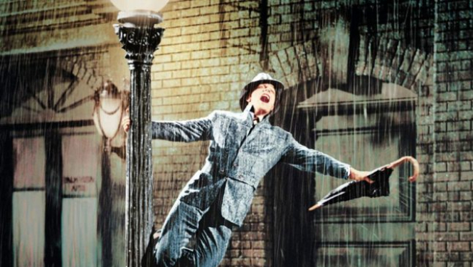 “Splendid Palace” sezonu noslēdz ar mūziklu “Singing in the Rain” (1952)