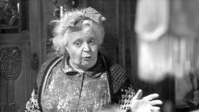 Vizmas Belševicas zīmē – “Tās dullās Paulīnes dēļ”