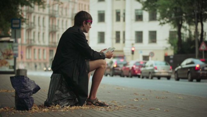 Pirmizrādi piedzīvo Matīsa Kažas dokumentālā filma “Klejotāji”