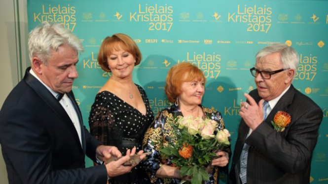 Filma “Vectēvs, kas bīstamāks par datoru” dodas pasaulē