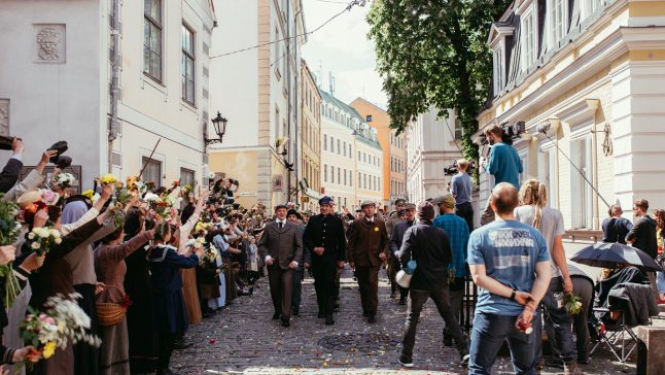 Apsver iespēju veidot valsts finansējuma programmu lielformāta spēlfilmu atbalstam