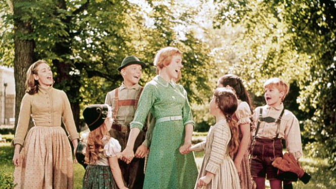 “Splendid Palace” piedāvā “Mūzikas skaņas”