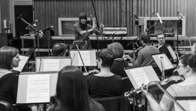 “Ausmas” seansā spēlēs Vestards Šimkus