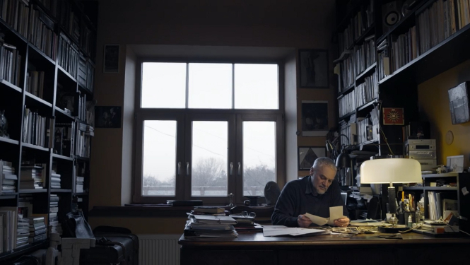 Pēteris Krilovs filmā Uz spēles LAtvija