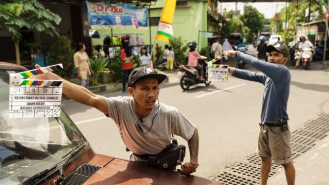 Latvieši Indonēzijā sāk uzņemt jaunu Ziemassvētku piedzīvojumu filmu bērniem