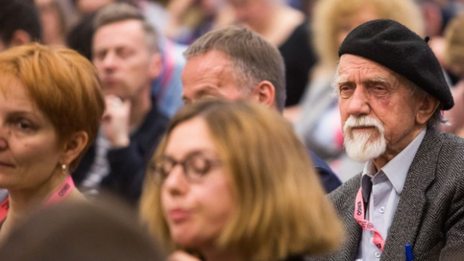 Divas LV 100 dokumentālās filmas iekļūst Kannu tirgus skatē