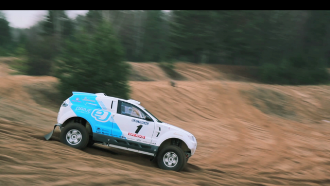 Jauna dokumentālā filma par Latvijas OSCar un Dakāras ralliju