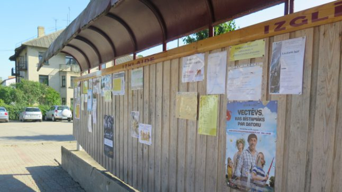 Filma “Vectēvs, kas bīstamāks par datoru” dodas uz reģioniem