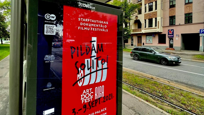 ArDocFest reklāmas stends