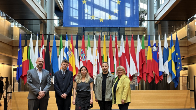 LUX nominēto filmu autori