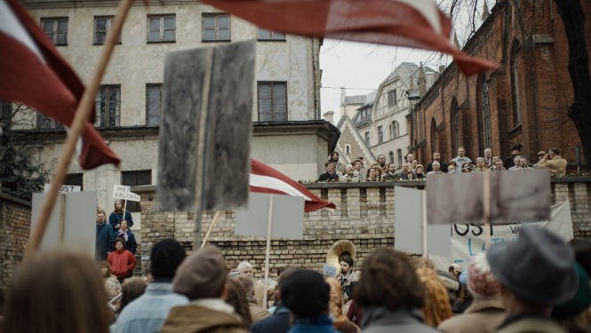 Filmas kadrs - Atmodas demonstrācija