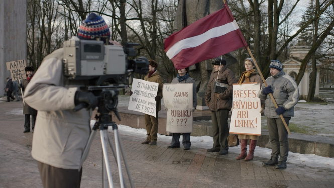 Kadrs no filmas Mana briviba