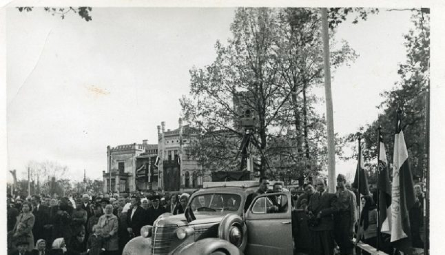 “Latvijas kino pamatlicēji” – izstāde un filmu seanss