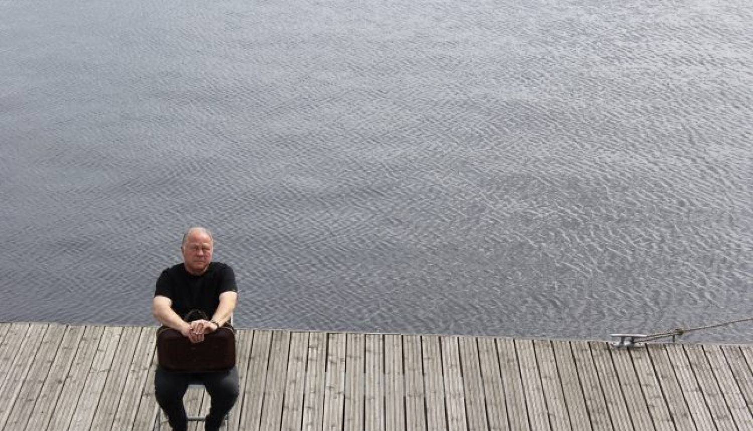 Īpašā seansā – filma par mākslinieku Imantu Tilleru