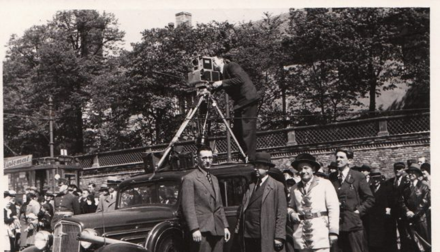 Kino muzejā jauna izstāde – “Aizekrānija”