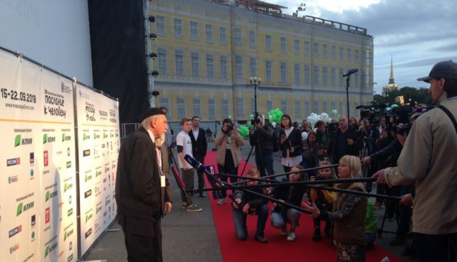 Divas Simtgades filmas pasaules festivālos – IDFA, Lībekā, Tallinā