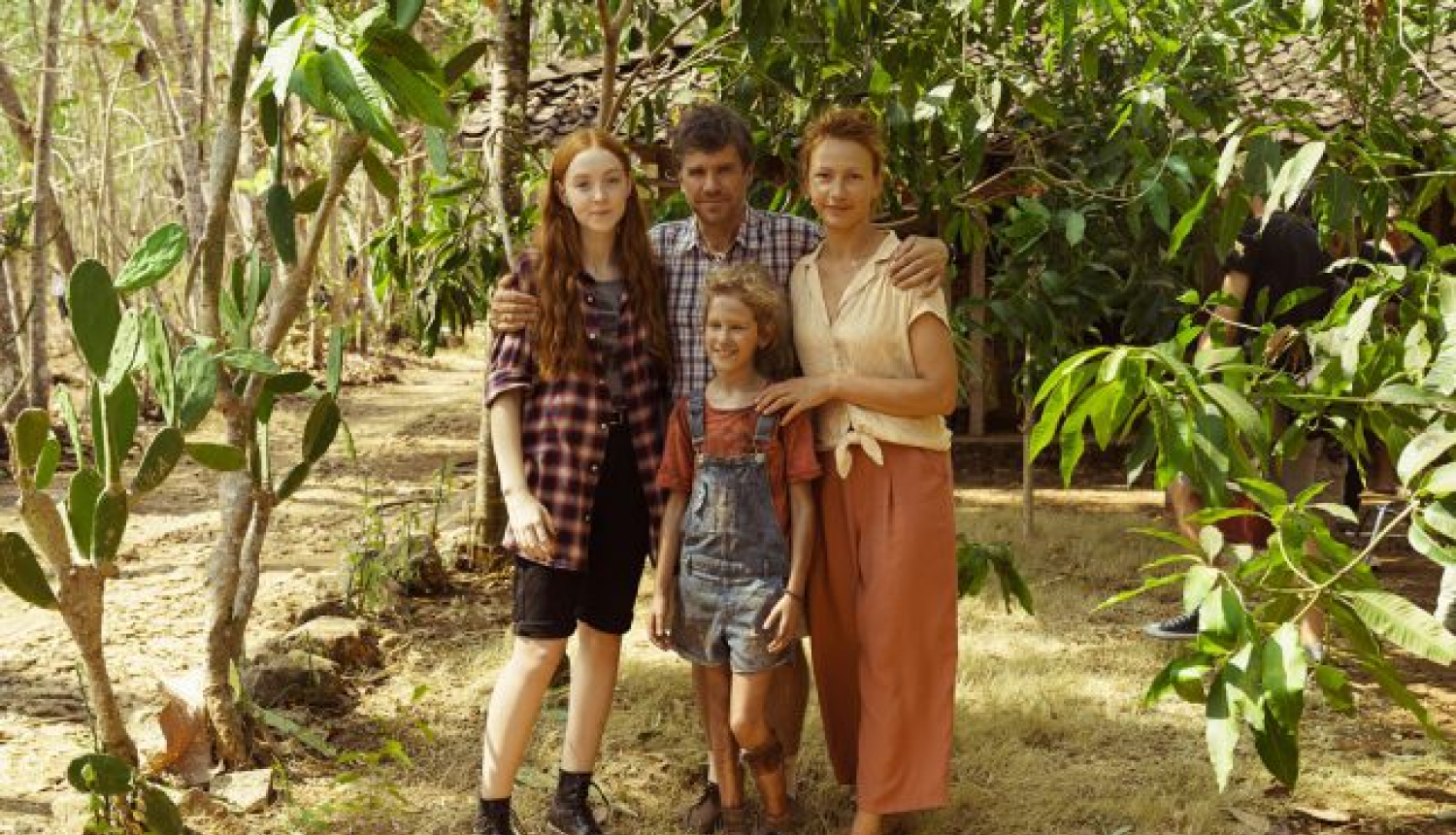 Publiskots topošās filmas „Ziemassvētki džungļos” pirmais rullītis