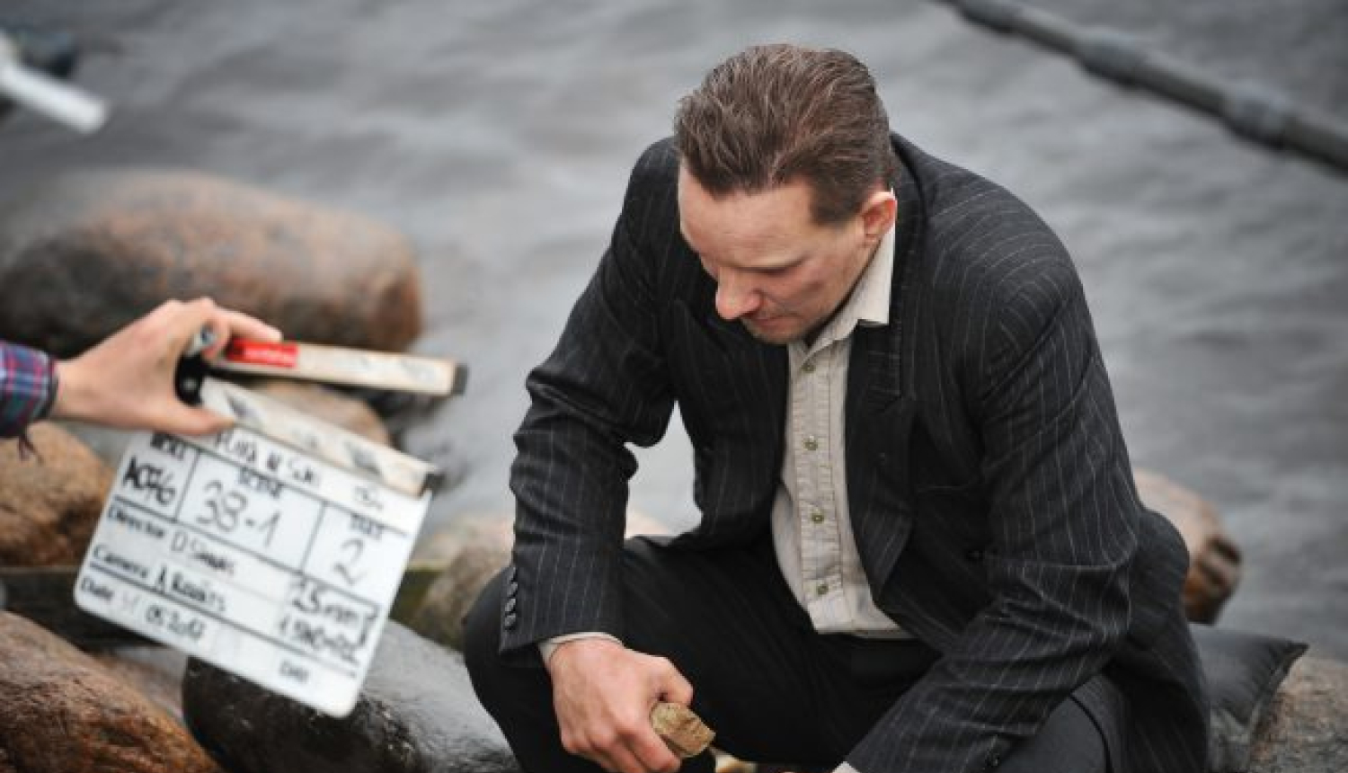 Sākta biļešu tirdzniecība uz Simtgades filmas “Tēvs Nakts” pirmizrādi