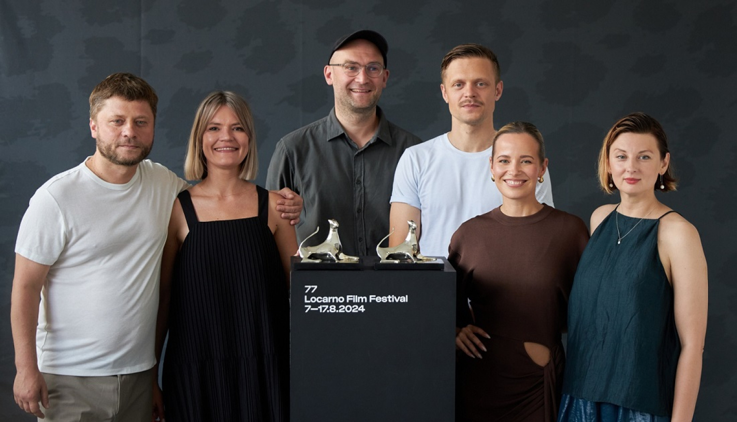 laureāti ar balvām