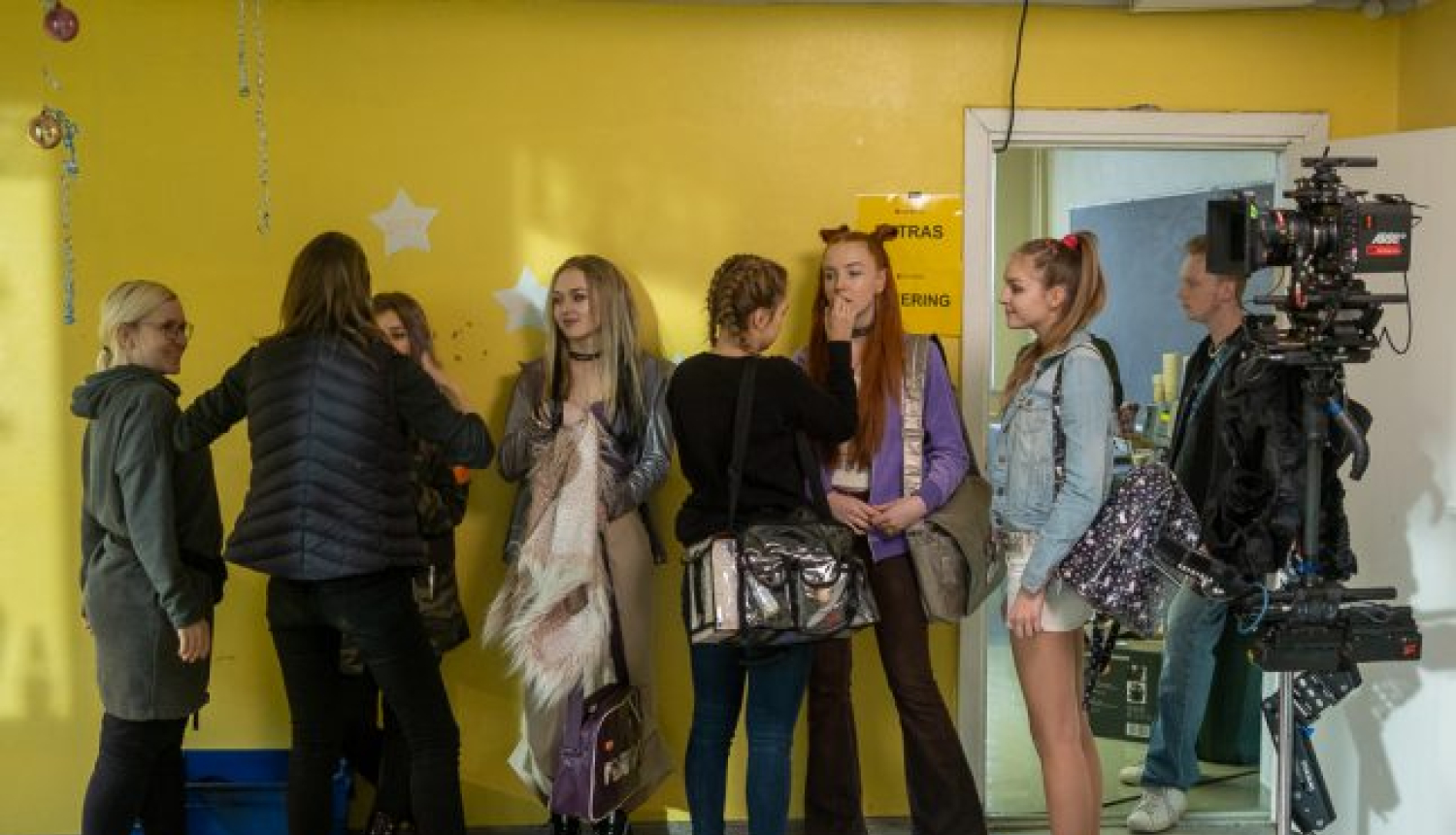 Aicina pieteikties dalībai Martas Elīnas Martinsones filmā “Tizlenes”