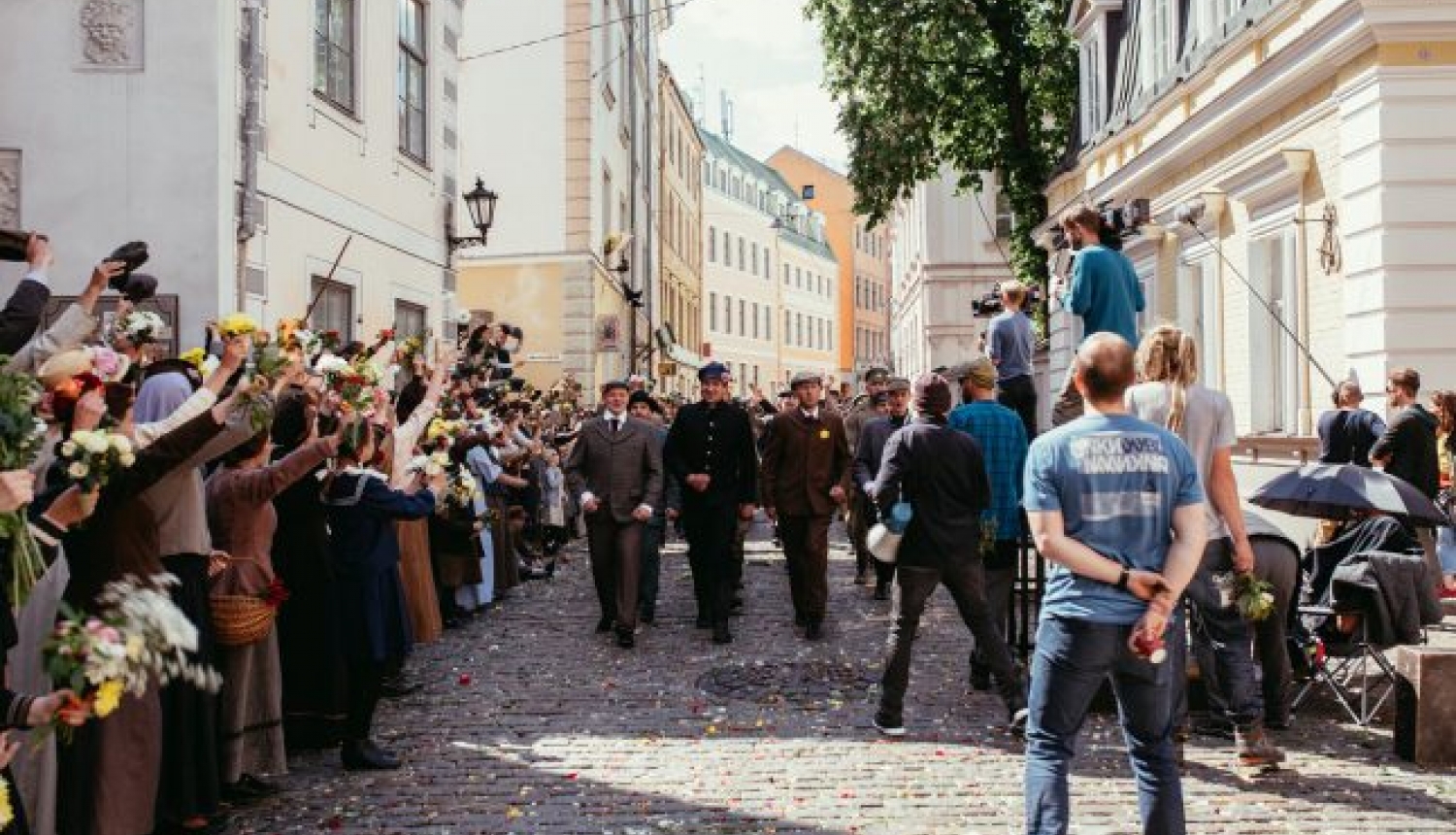 Apsver iespēju veidot valsts finansējuma programmu lielformāta spēlfilmu atbalstam